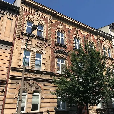 Philip's Cosy In Old Town Apartament *